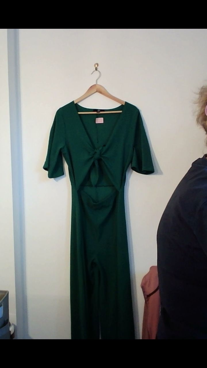 Other pant suit green product image
