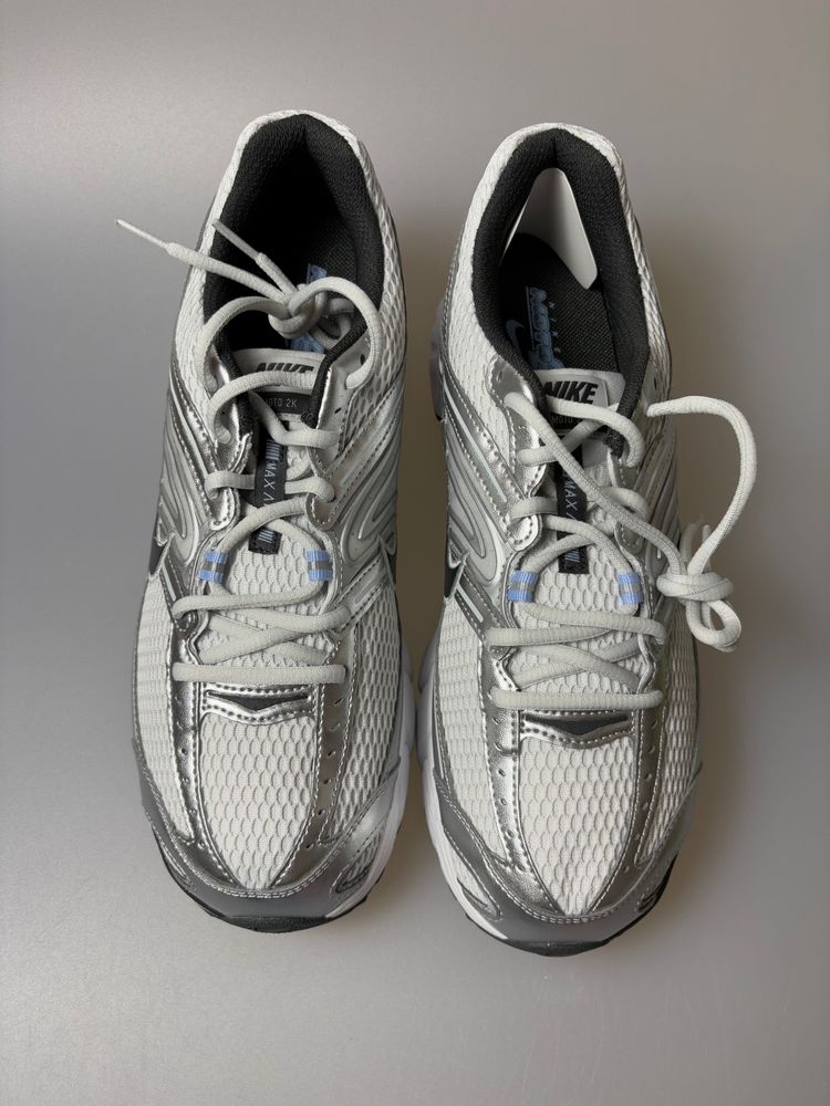 Nike Air Max Moto 2k 3
