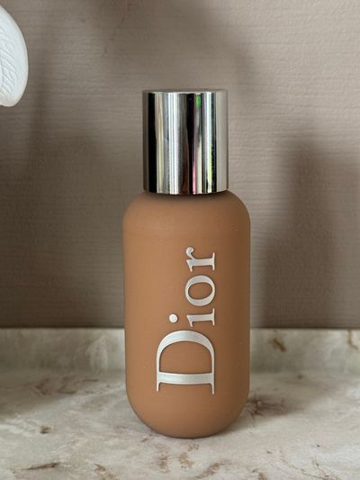 Dior Foundation Bottle 4c