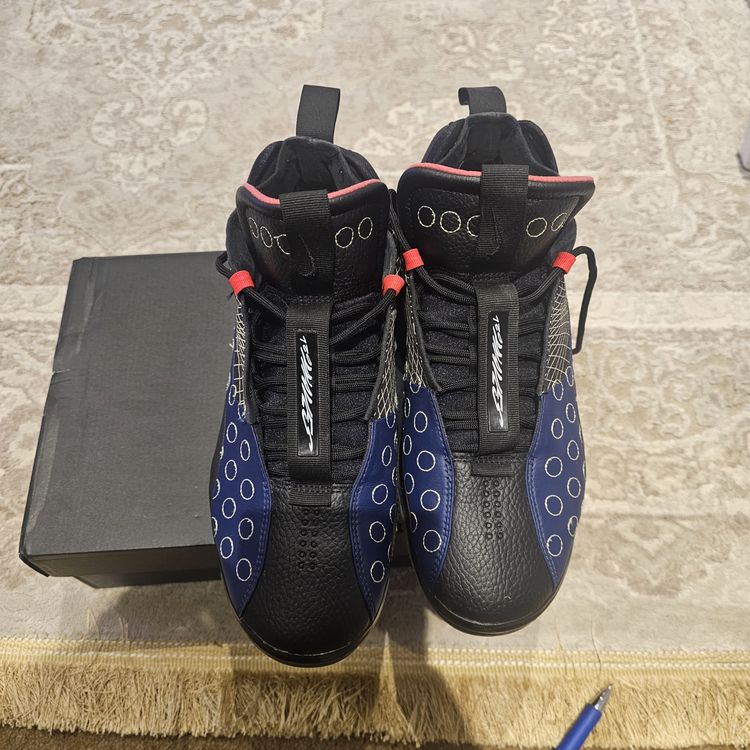 Nike Air Max 720 waves