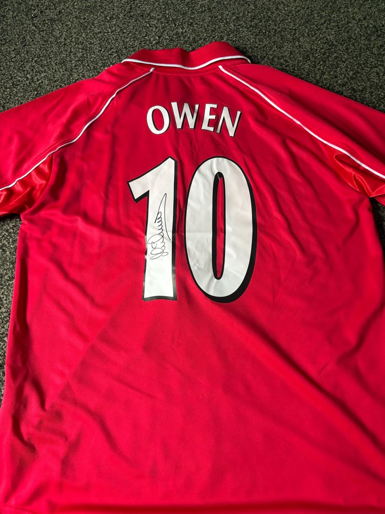 Michael Owen signed shirt 4