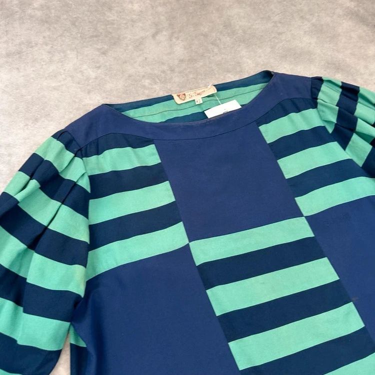 Vintage Gucci silk top image 8
