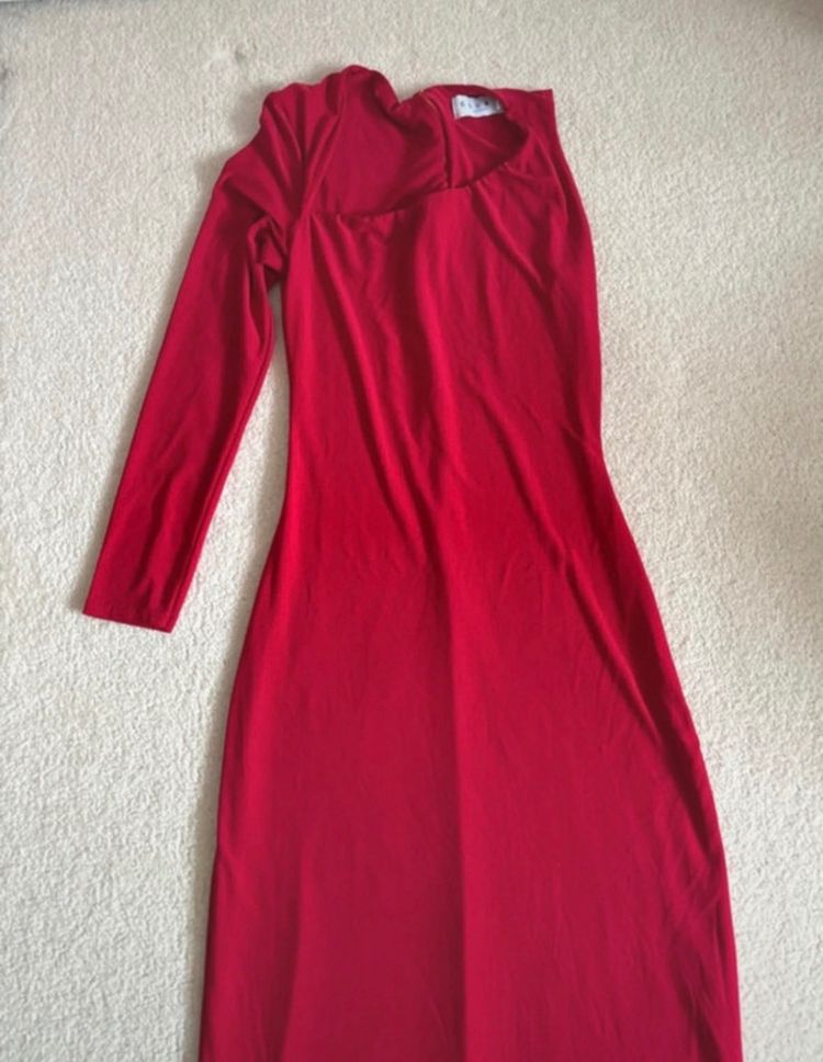 Club London - Red Long Sleeve Dress image 2