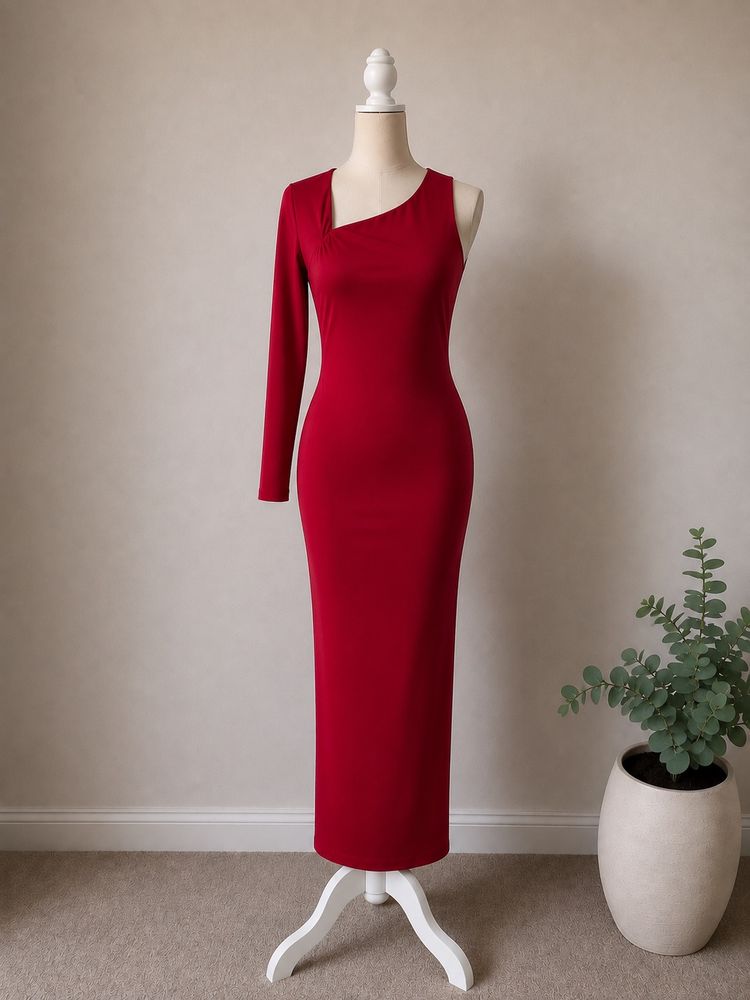 Club London - Red Long Sleeve Dress image 1