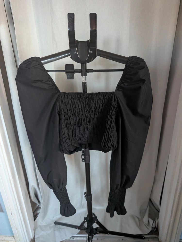 River Island Puff Sleeve Crop Top Black UK 8 Diamante Buckle Cut Out Smocked image 5