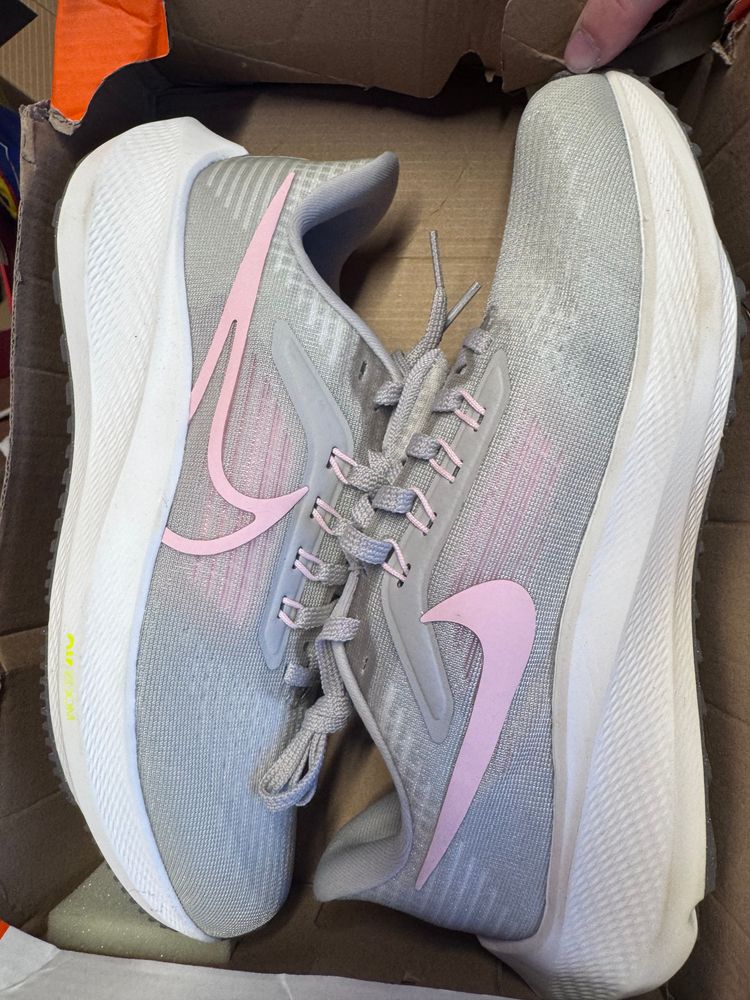 Women’s Nike Pegasus 