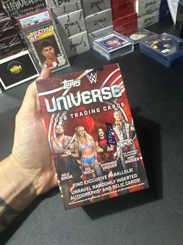 Topps Wwe Universe 2026 Trading Cards Value box image 1