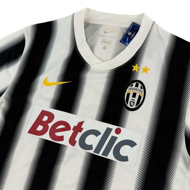 Juventus 2011 Home Shirt (L) 5