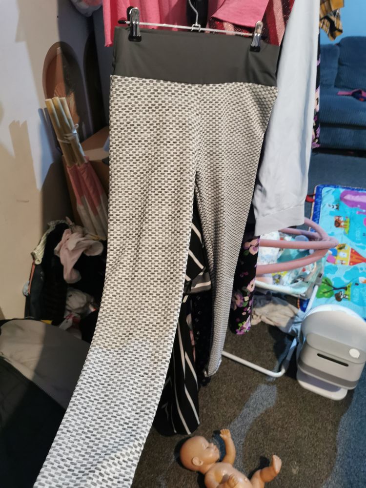 Immagine di Black And White Patterned Leggings 1