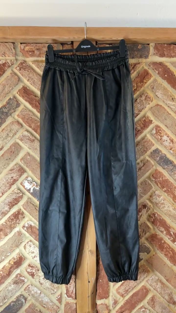 Boohoo Cuffed wet look faux leather Trousers