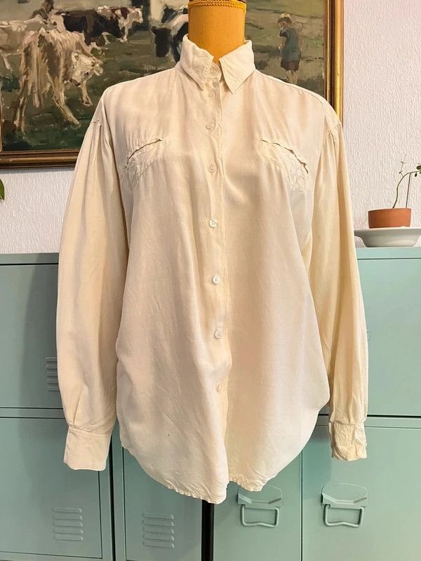 Vintage - Gabriella Benelli – 100% Silk Oversized Shirt – Ivory – Embroidered Detail 115€ obraz 1