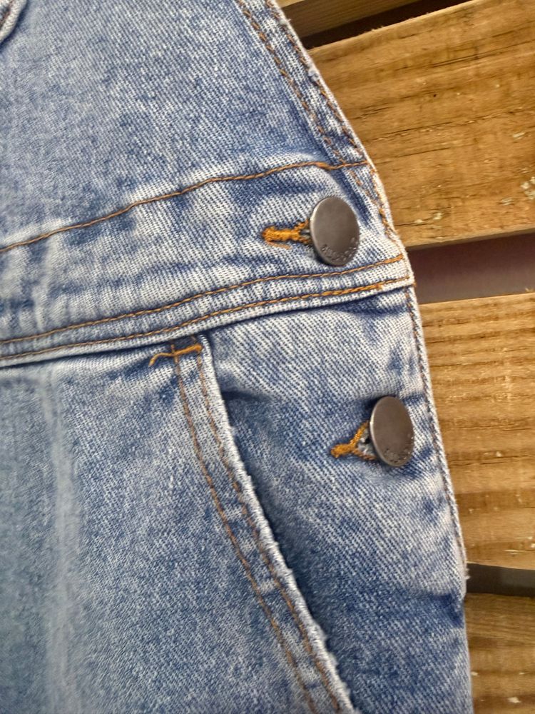 Vintage 90s Billabong denim dungarees. Summer/ festival. Small image 10
