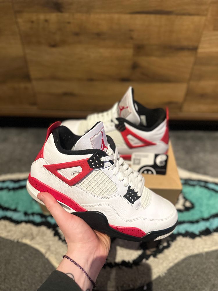 Nike Air Jordan 4 “Red Cement ” U.K. 9