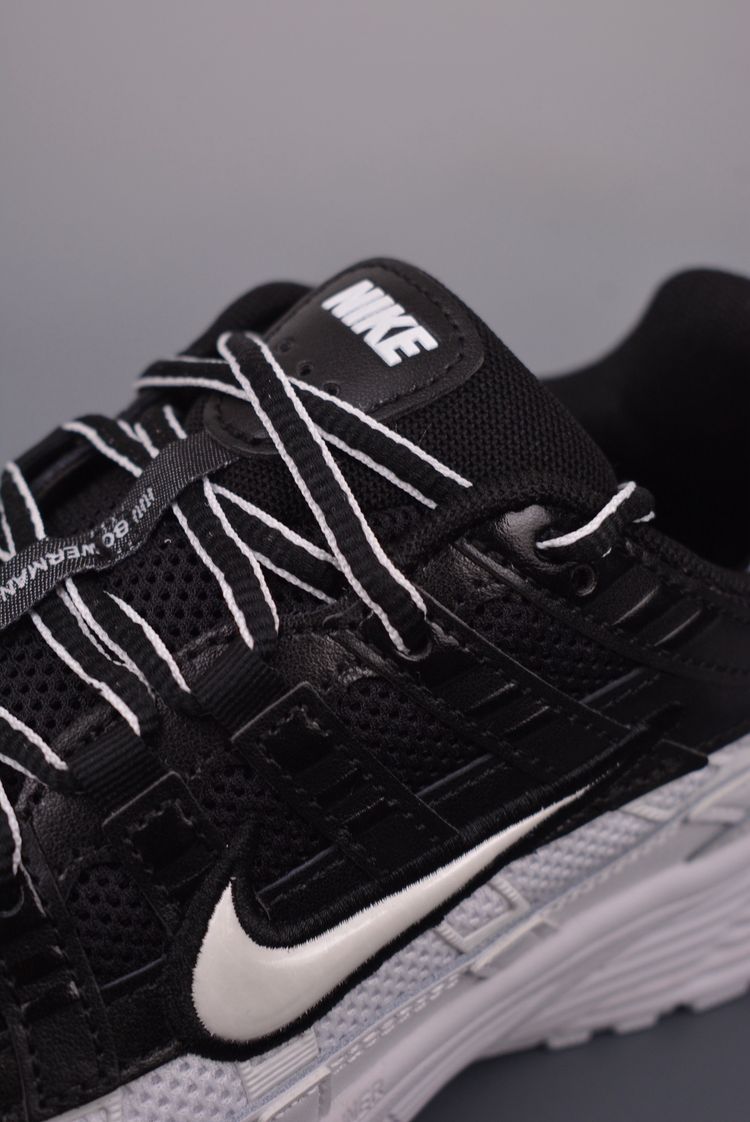 Nike Black And White Sneakers 9