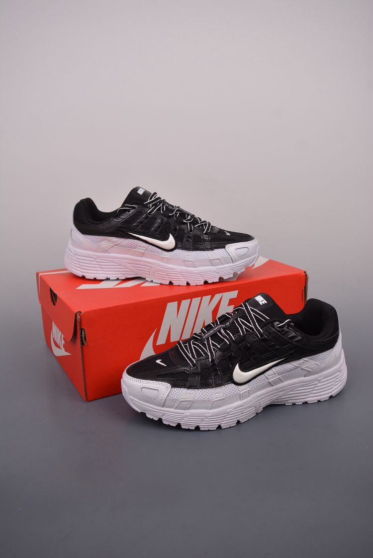 Nike Black And White Sneakers