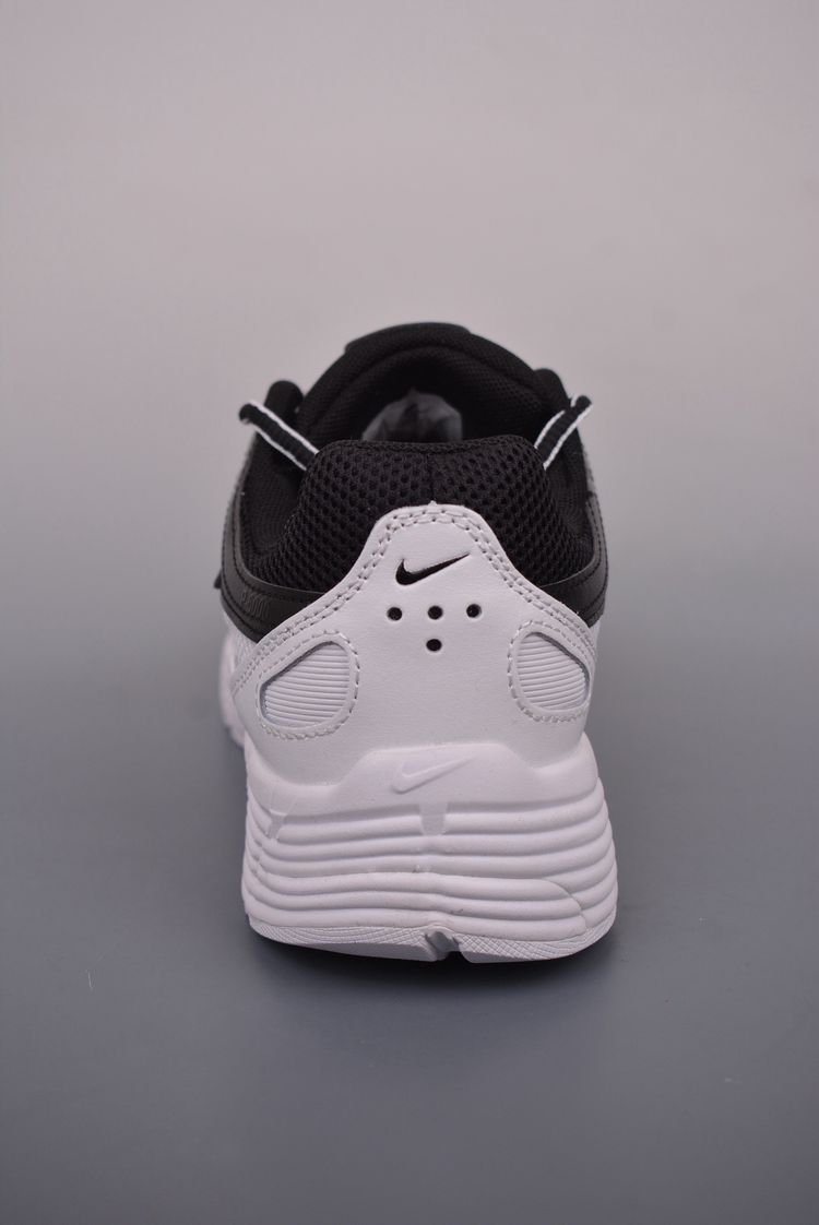 Nike Black And White Sneakers 6