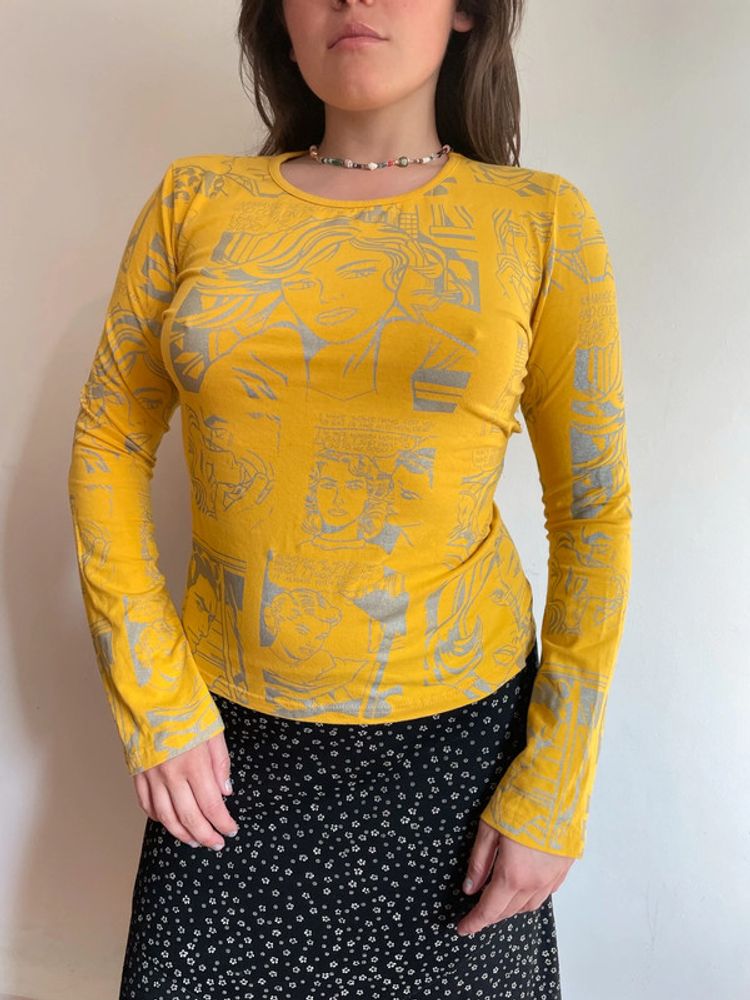 y2k yellow comic design long sleeve tp