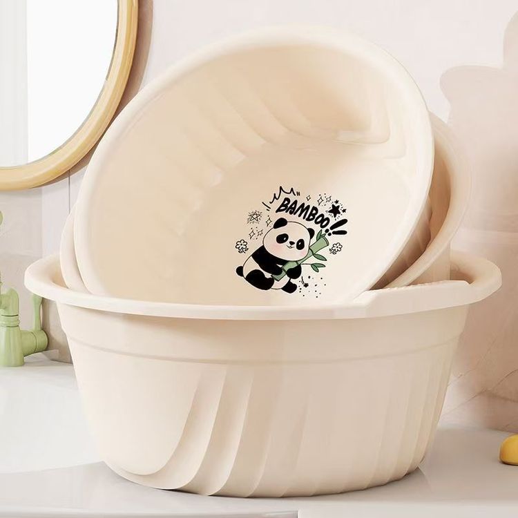 Cream Plastic Basin With Panda Design imagen 4