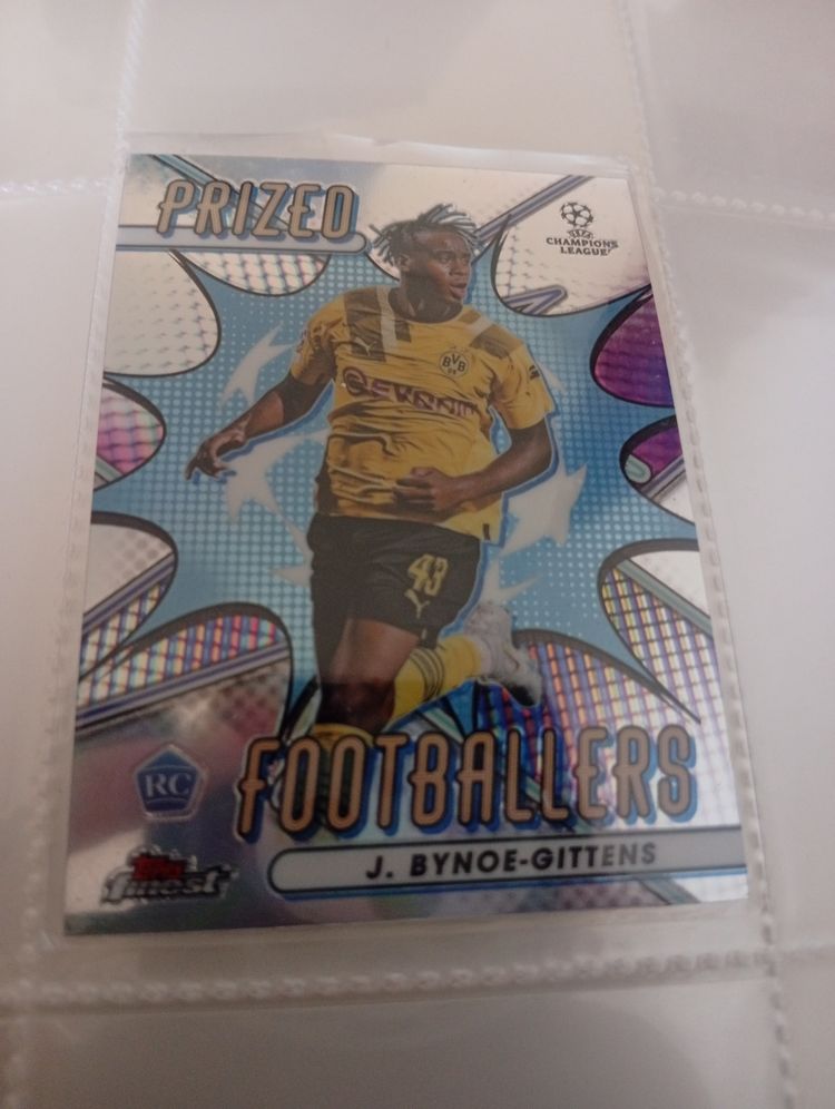Topps Ref A1-P19. Bunoe-gittens. Borussia Dortmund. Topps finest. Prized footballers  product image