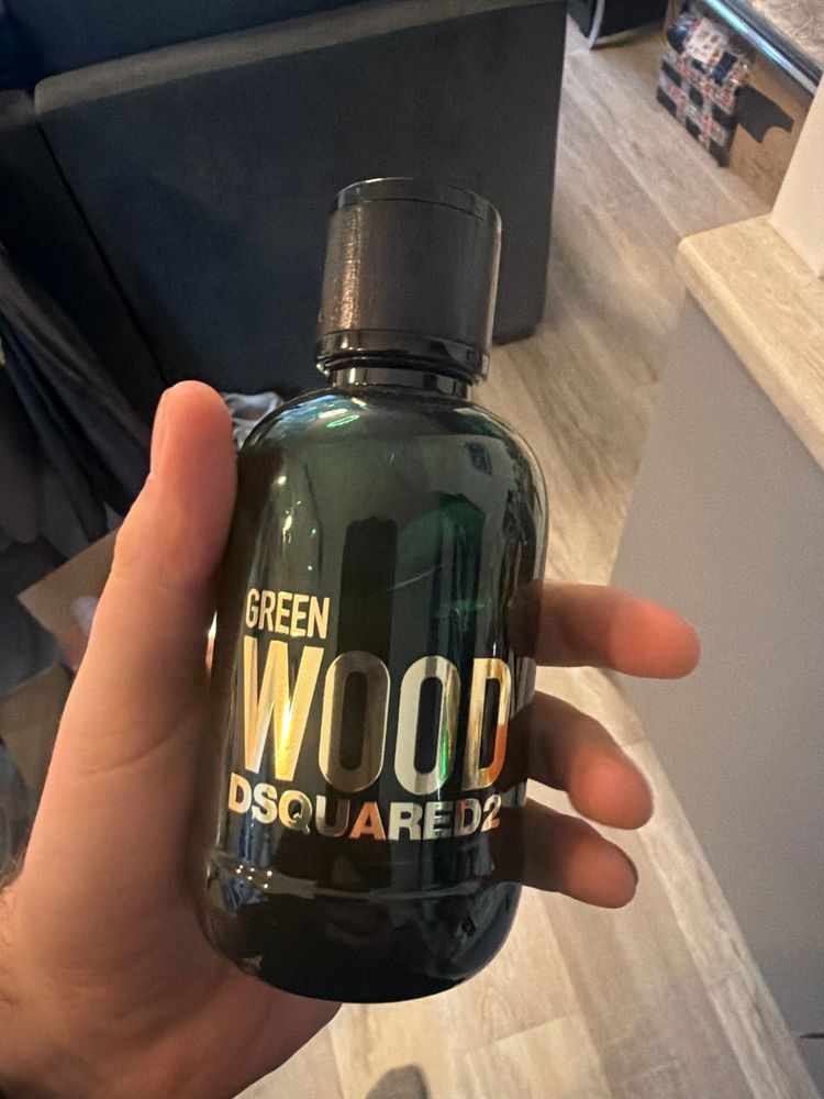 Dsquared2 Green Wood Fragrance Bottle image 1