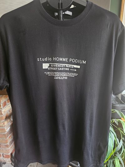 Givenchy Black Graphic T-Shirt RRP $520