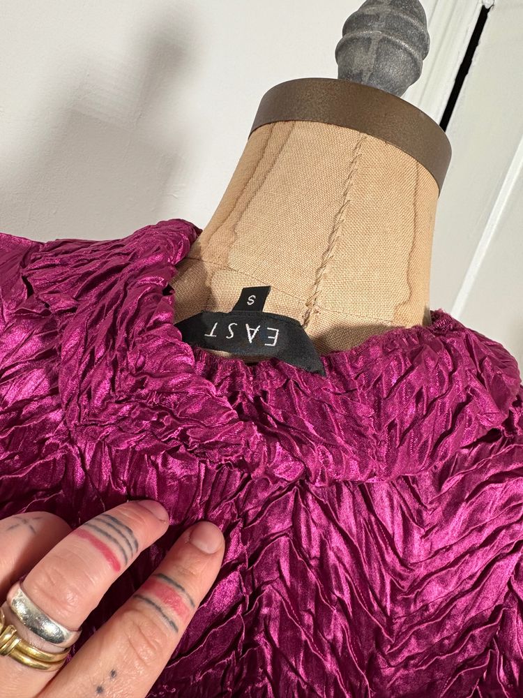  Y2K Magenta Ruffled Textured  Blouse image 6
