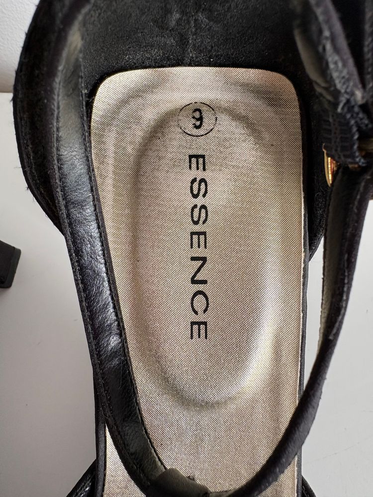 Essence Black Fabric Upper Heels With Chain Detail 5