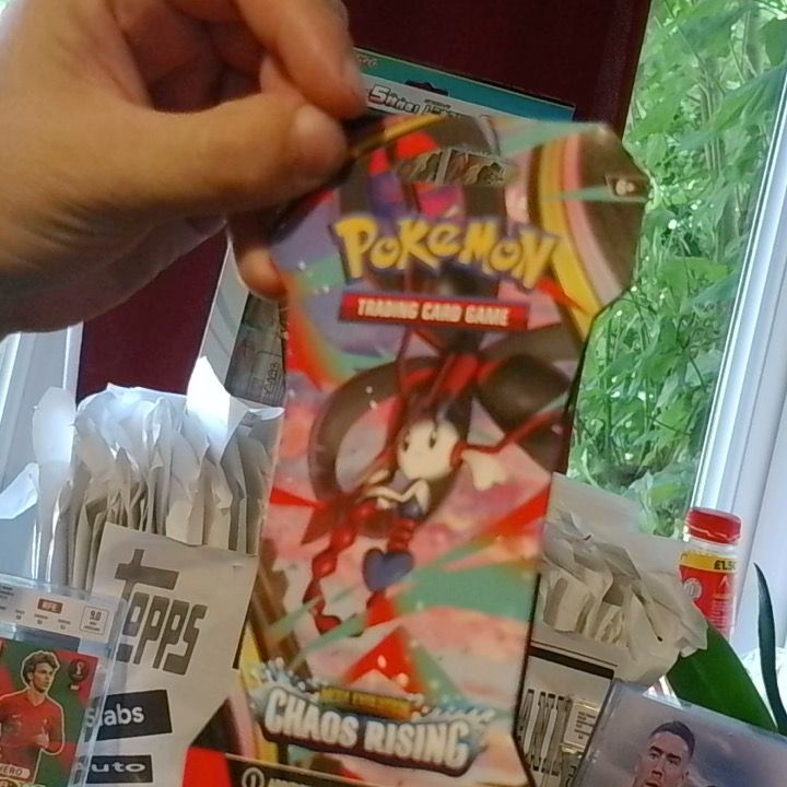 Chaos 1 SLEEVED PACK OF CHAOS RISING POKEMON PACK imagen del producto