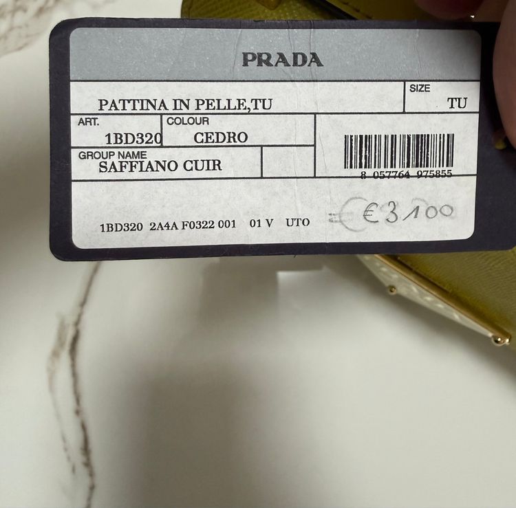 Borsa a spalla Prada in Saffiano con pattina imagen 6