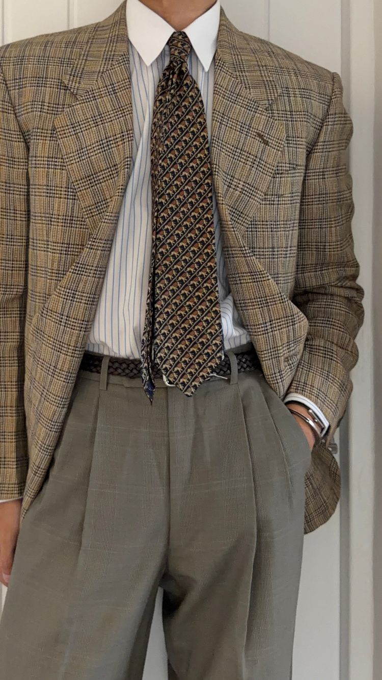 Immagine di Renoma Paris 1980s Double Pleated Check Wool Pants - Size 30 Waist 7