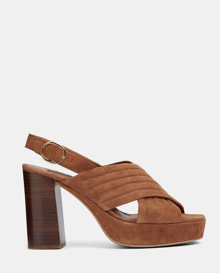 It Francine Camel