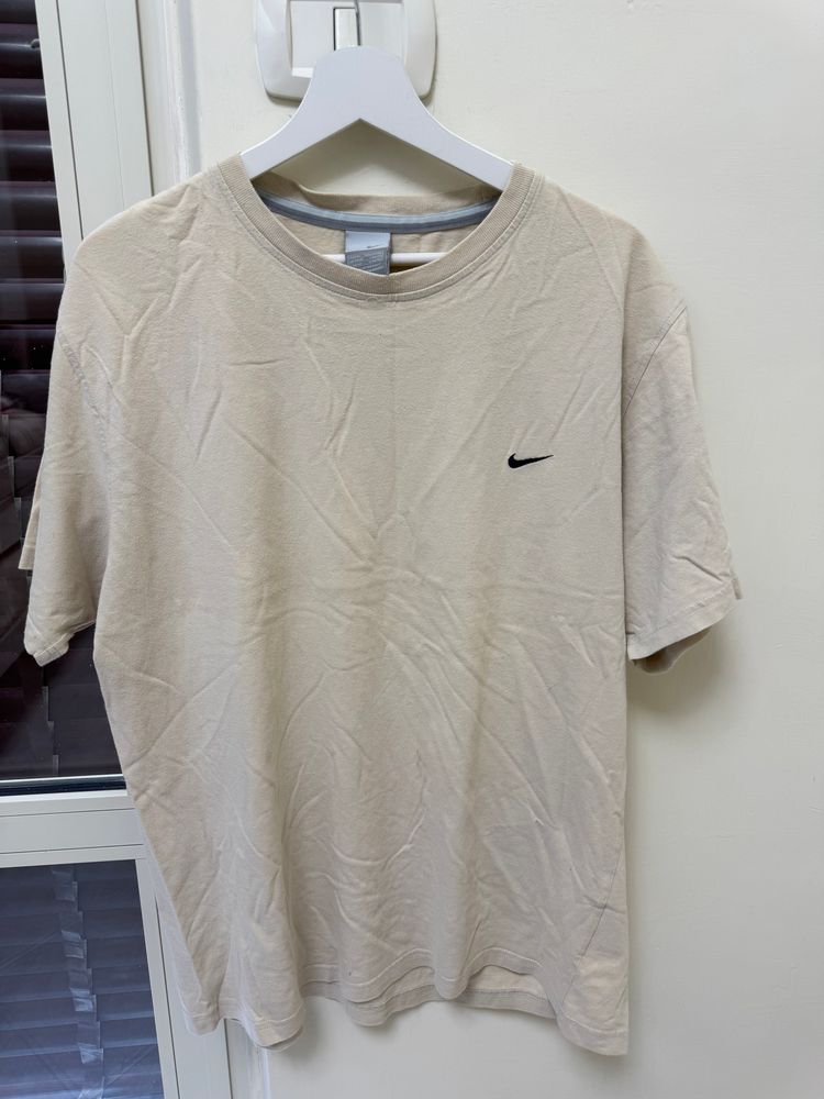 Nike Nike Beige T-Shirt product image
