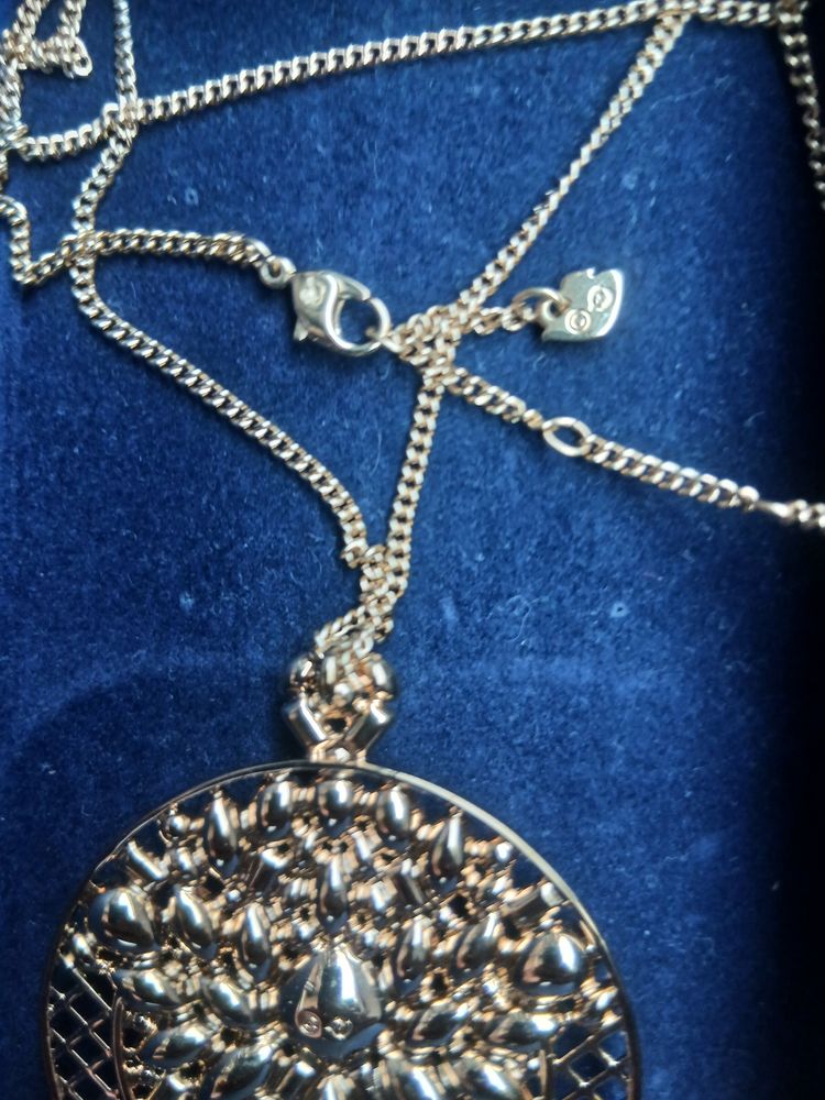 Immagine di Authentic Swarovski Necklace And Ring Set 4