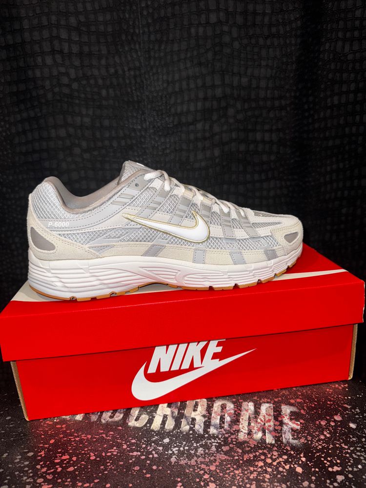 Nike P6000 - Photon Dust Light khaki
