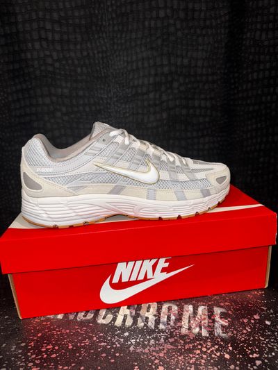 Nike P6000 - Photon Dust Light khaki