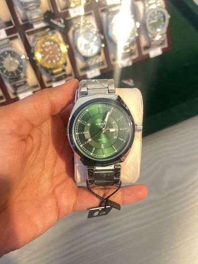 Green Dial Wristwatch