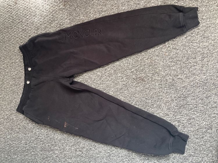 Moncler Moncler Black Sweatpants product image