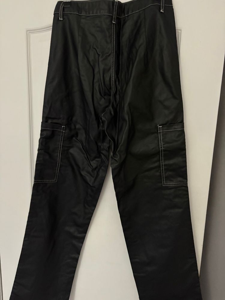 Prettylittlething Black Faux Leather Pants obraz 6