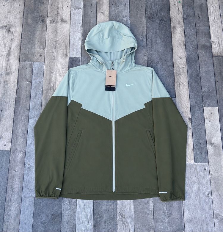Nike UV Repel ColourBlock Packable Windrunner Jacket - ‘Jade Horizon Olive’ - Size Medium  obraz 1