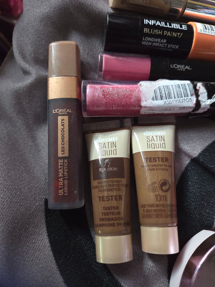 Mixed 17 piece makeup bundle image 4