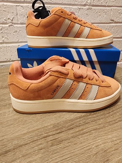 Adidas Campus , #Box 4.5/3 (colour pink)
