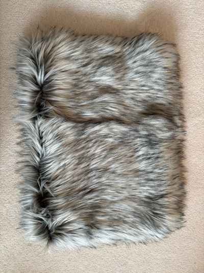 River Island- Grey Faux Fur Scarf Or Stole
