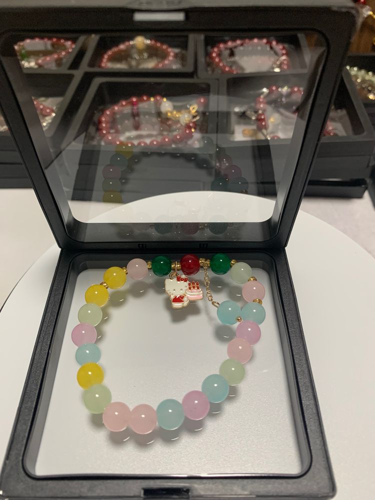 Colorful Beaded Bracelet With Hello Kitty Charm image 2