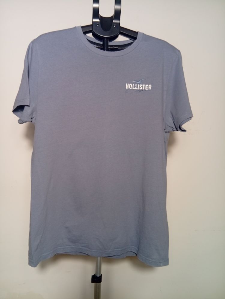 Hollister Grey T-Shirt