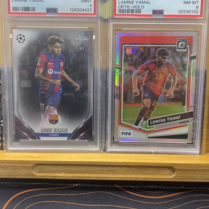 PSA Lote 2 PSA RC - Lamine Yamal: PSA 9 Chrome 23-24 + PSA 8 Optic Holo Donruss 23-24 product image