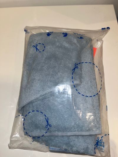 Off-White Bath towel
