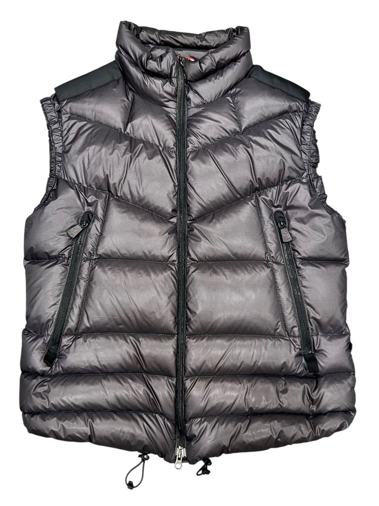 Moncler Grey Puffer Gillet Pre-Loved