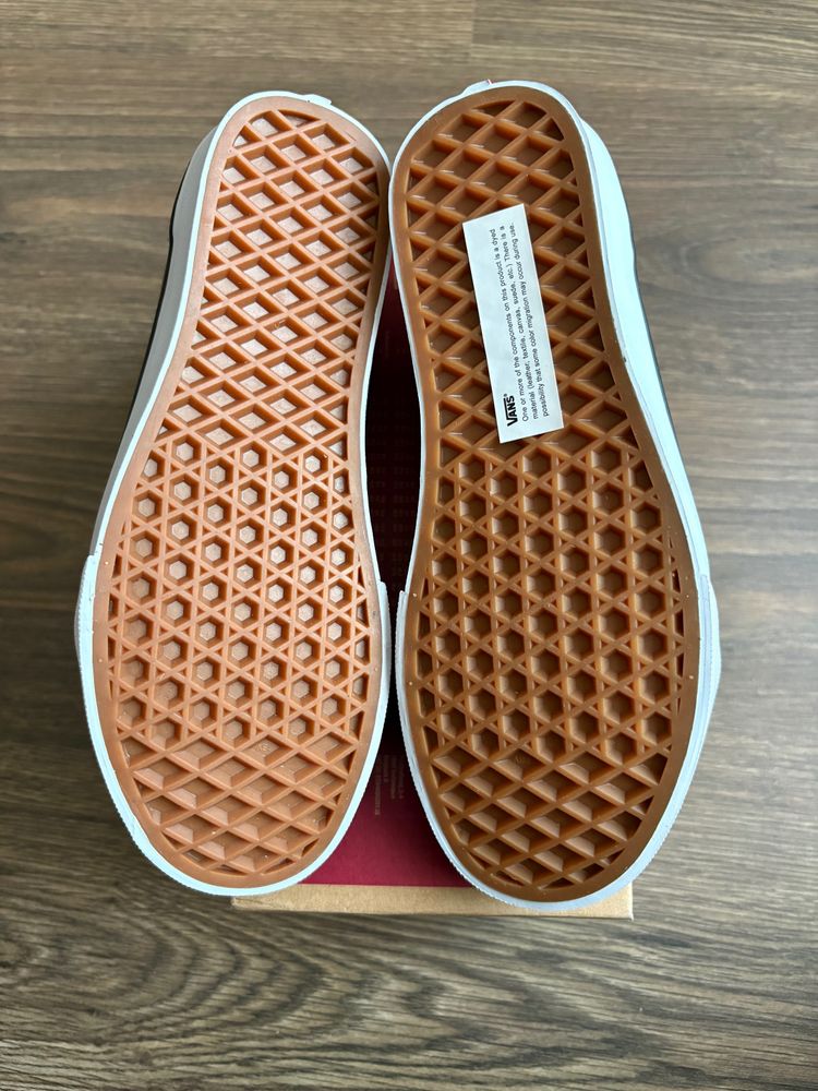 Vans Old Skool Sneakers image 5