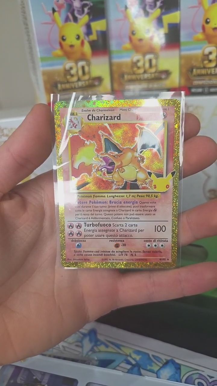 Pokemon Charizard 4/102  30th image 1