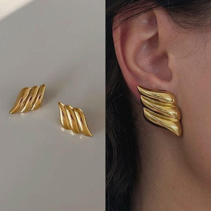 Other gold-tone twisted design earrings product image